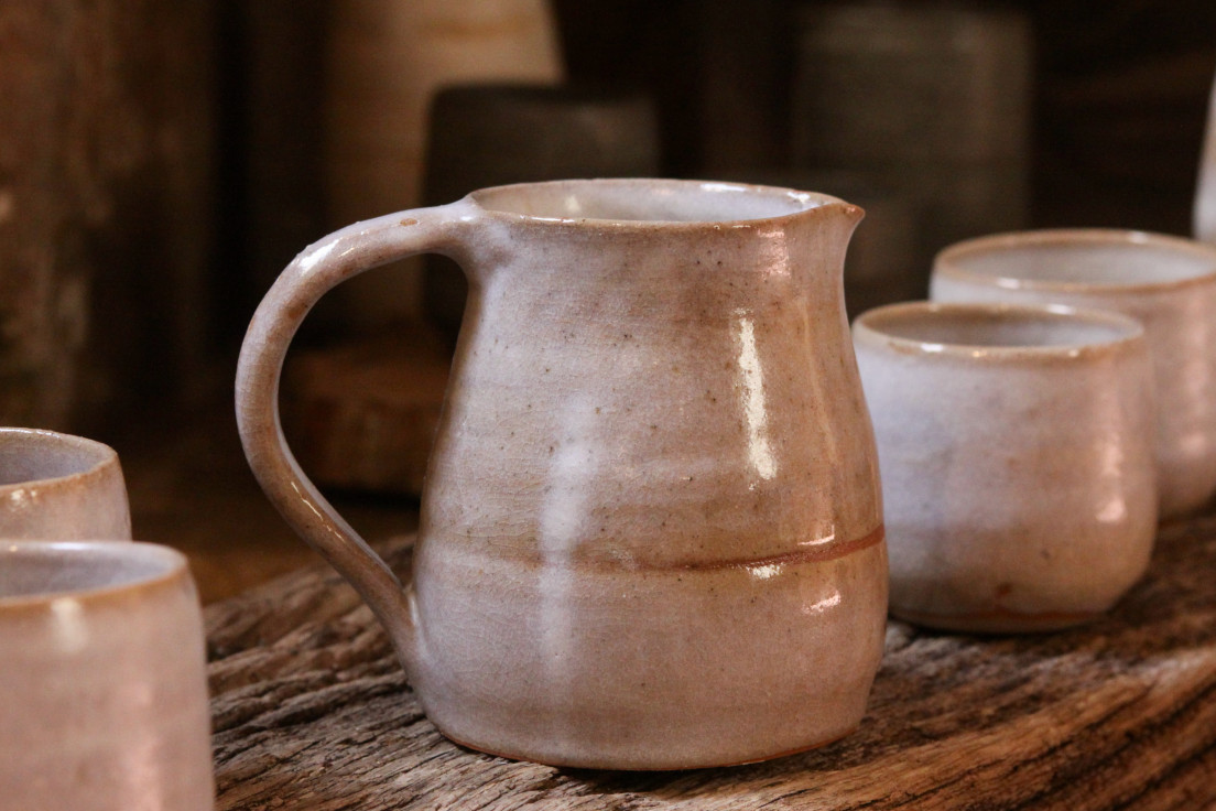 pot &agrave; lait clair